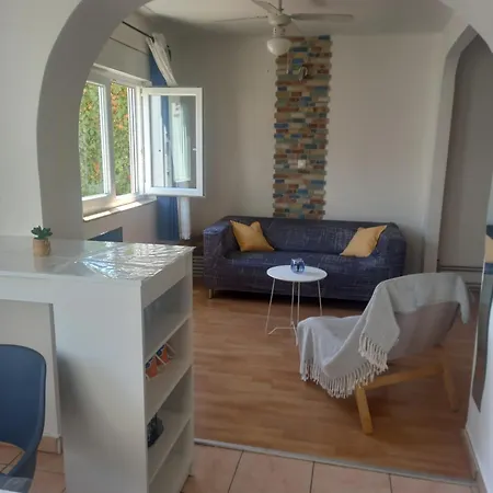 Apartment Iris I Ana *