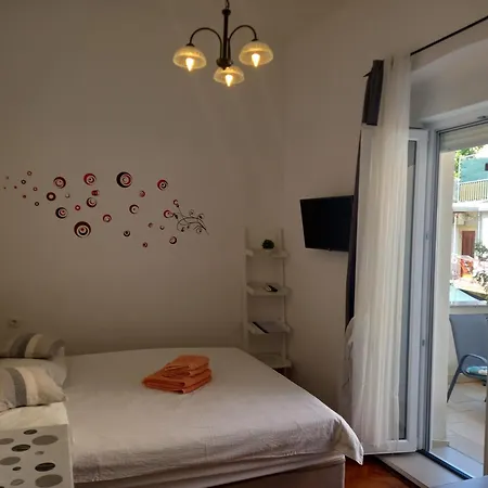 Iris I Ana Apartment