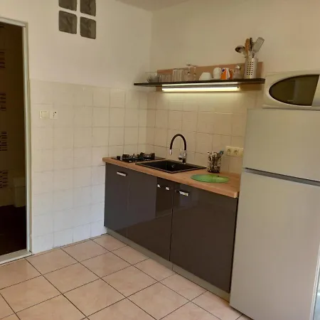 Iris I Ana Apartment Crikvenica