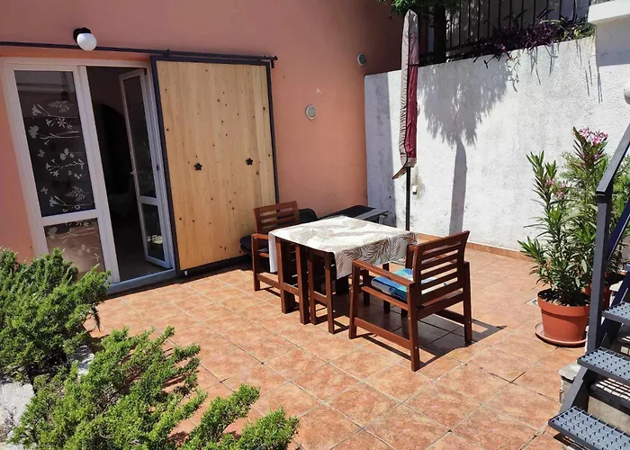 Iris I Ana Apartament Crikvenica